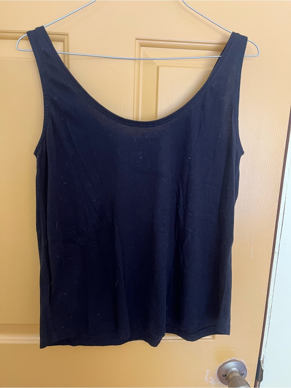 Old Navy Black Scoop-Neck Tank Top